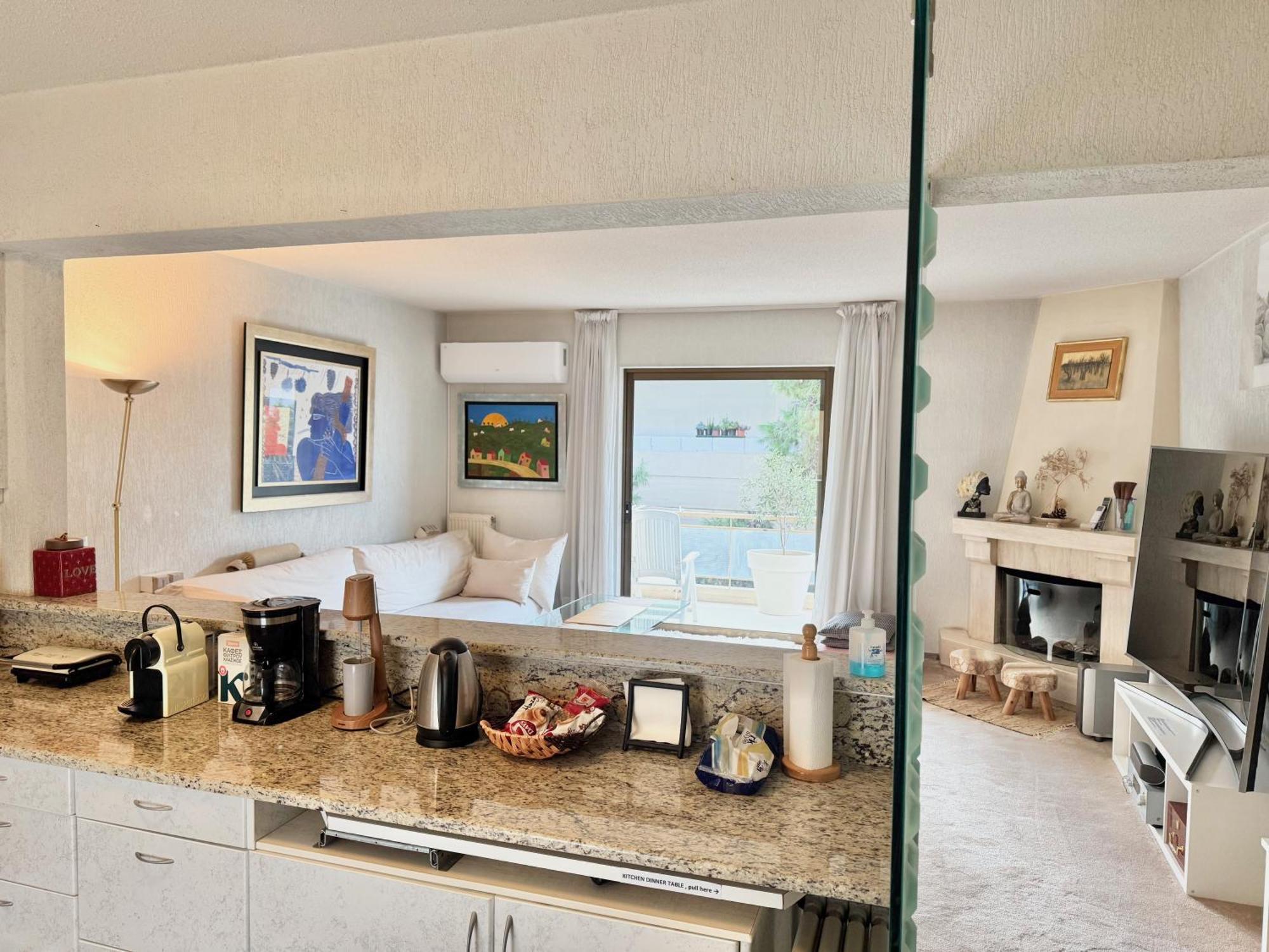 Villasonboard 2 Bed Condo Beach Seaview Greek Riviera Vouliagmeni أثينا المظهر الخارجي الصورة